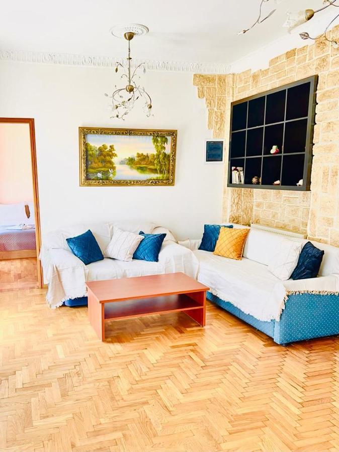 Neoclassical 2Bed In Kallimarmaro Αθήνα Εξωτερικό φωτογραφία
