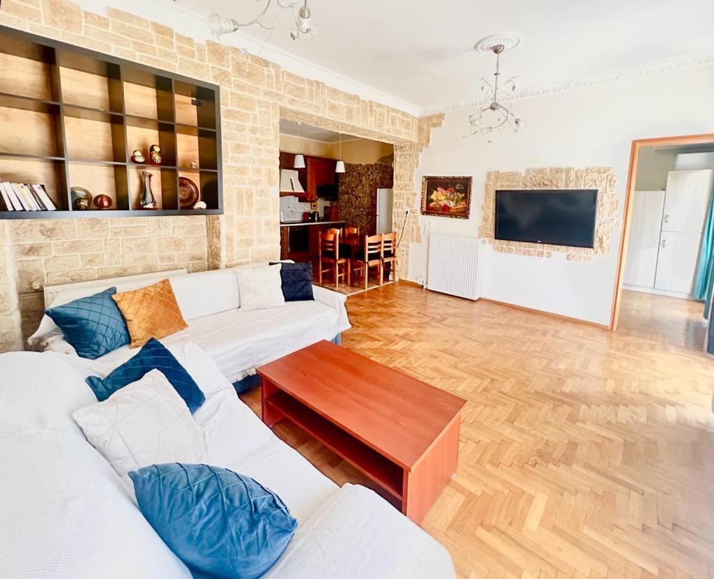 Neoclassical 2Bed In Kallimarmaro Αθήνα Εξωτερικό φωτογραφία