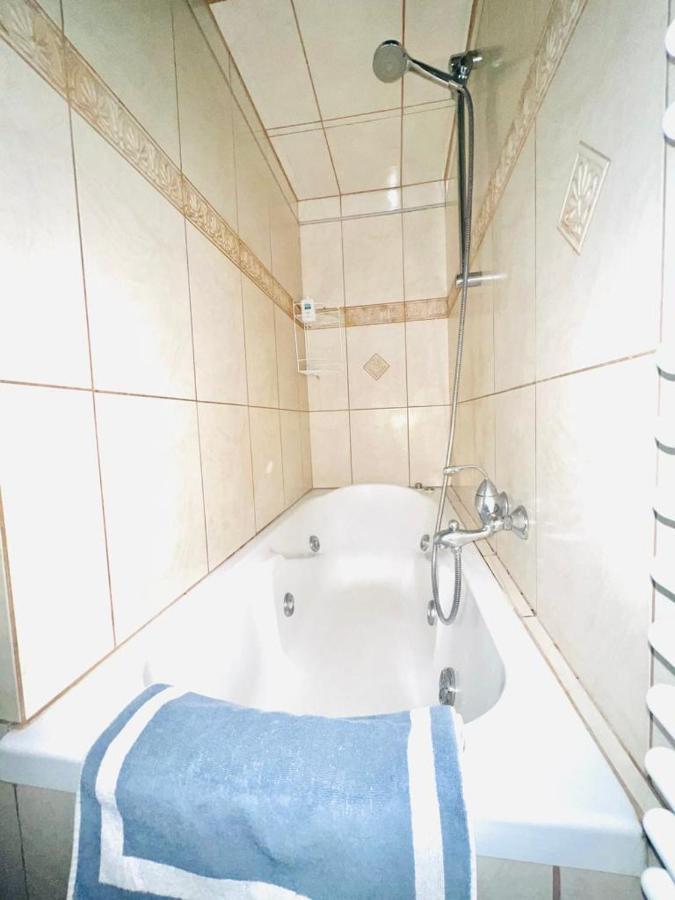 Neoclassical 2Bed In Kallimarmaro Αθήνα Εξωτερικό φωτογραφία